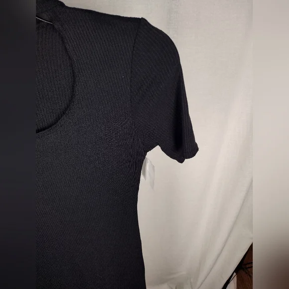 LOVE ADY NECK CUTOUT RIB KNIT BLACK DRESS SIZE XS (0-2) NWT - Picture 6 of 15